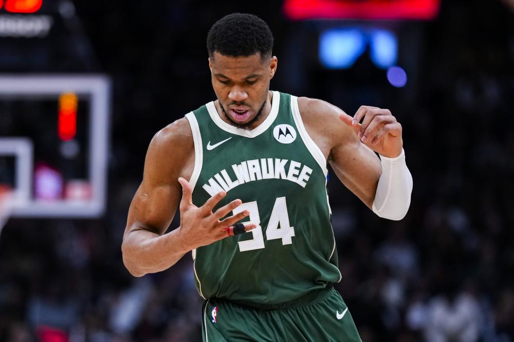 臂展更是惊 臂展更是惊