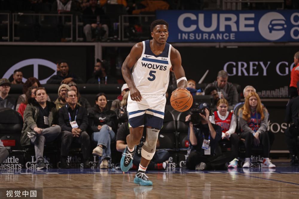 引了数万人 引了数万人