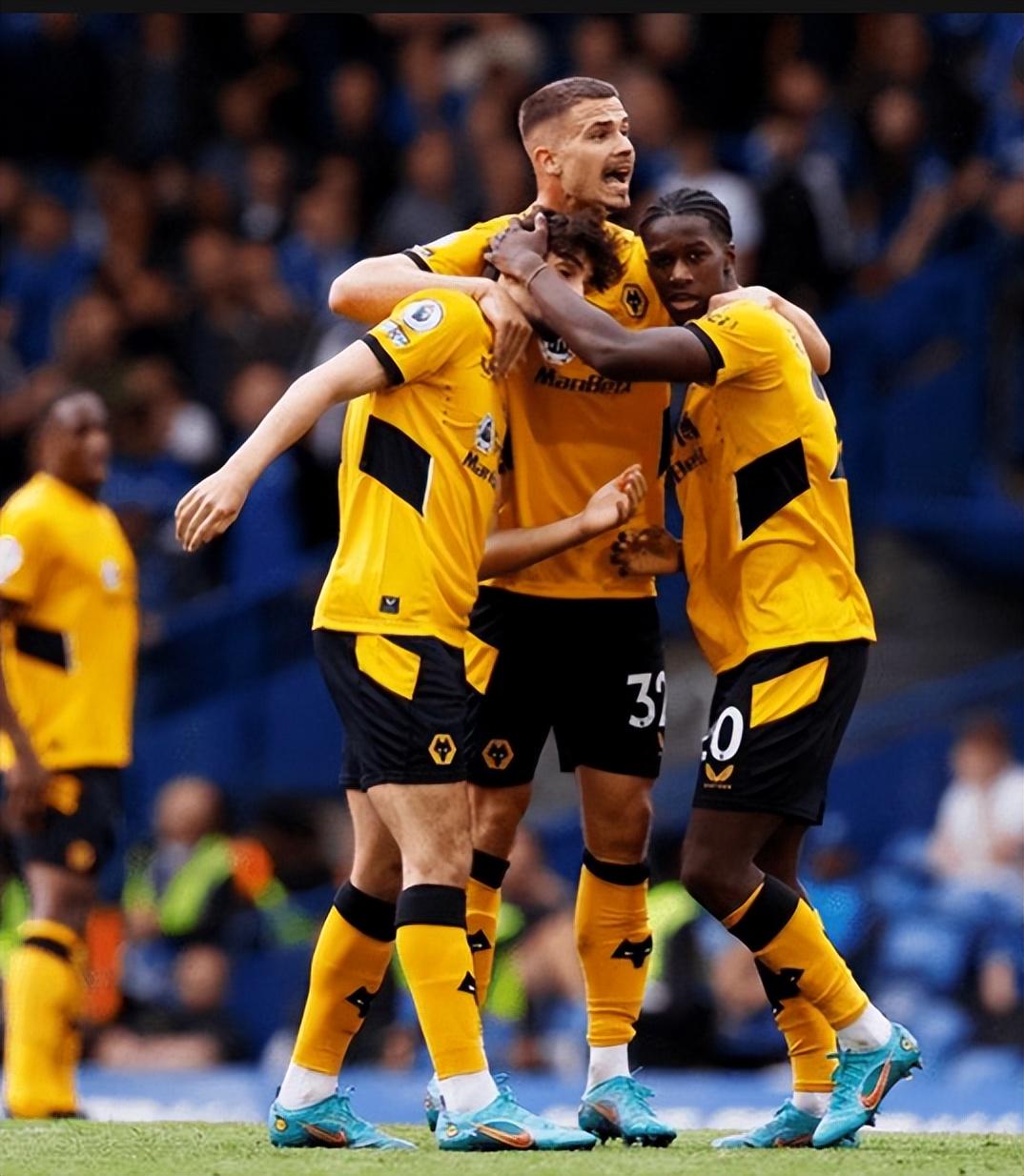 往往在这些 往往在这些