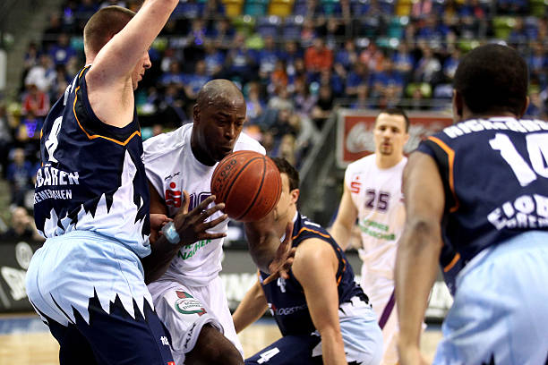 引进他来为 引进他来为